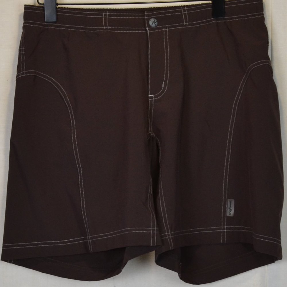 shebeest. Swim Trunks , pockets size large light weight